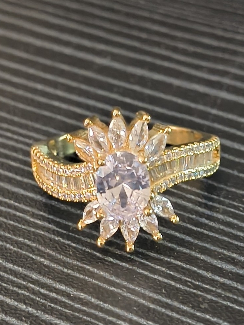 Gold Tone Starburst Ring Adjustable Clear Stone Statement Ring Sunburst Crystal